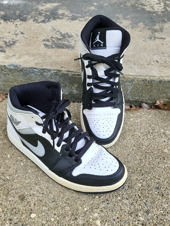 Jordan Other - Nike Air Jordan Mens Retro 1 Shoes